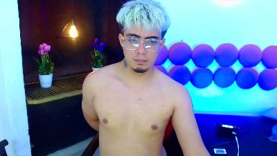 ChrissKing live cam on Cam4