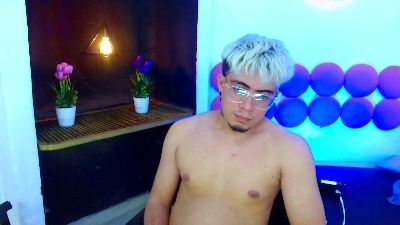 ChrissKing live cam on Cam4