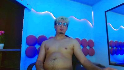 ChrissKing live cam on Cam4