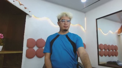 ChrissKing live cam on Cam4