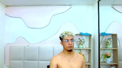 ChrissKing live cam on Cam4