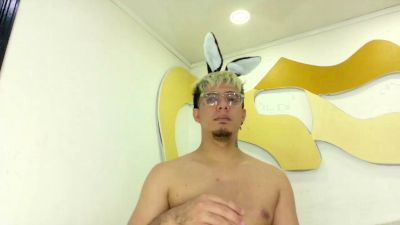 ChrissKing live cam on Cam4