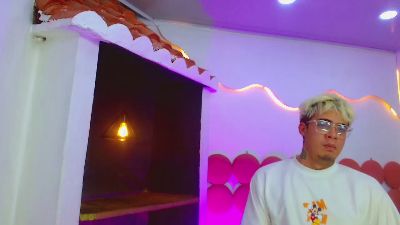 ChrissKing live cam on Cam4