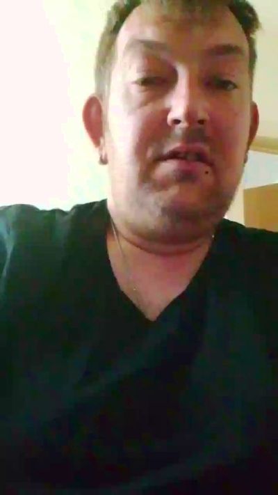 Chrissi35j live cam on Cam4