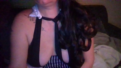 Chrissylou live cam on Cam4