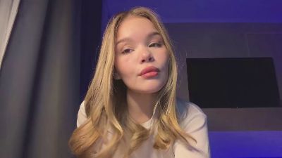ChristeenMarte live cam on Cam4