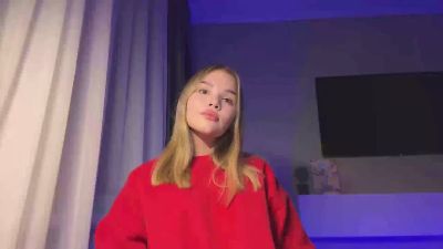 ChristeenMarte live cam on Cam4
