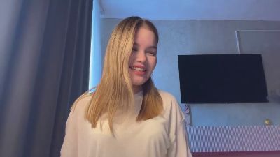 ChristeenMarte live cam on Cam4
