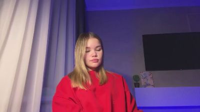 ChristeenMarte live cam on Cam4