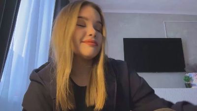 ChristeenMarte live cam on Cam4