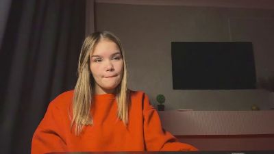 ChristeenMarte live cam on Cam4