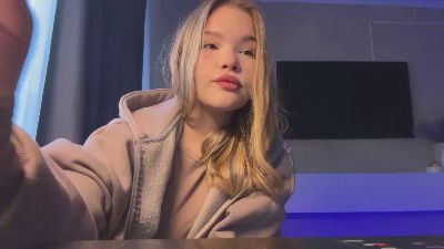 ChristeenMarte live cam on Cam4