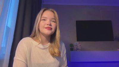 ChristeenMarte live cam on Cam4