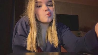 ChristeenMarte live cam on Cam4