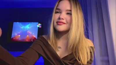 ChristeenMarte live cam on Cam4