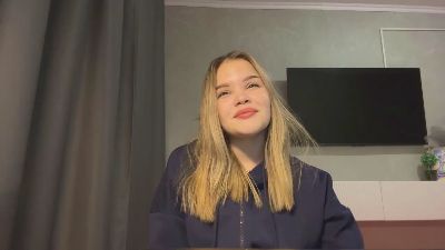 ChristeenMarte live cam on Cam4