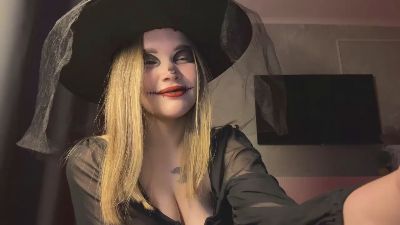 ChristeenMarte live cam on Cam4