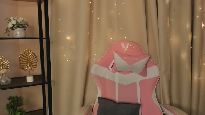 ChristenaWaskin webcam