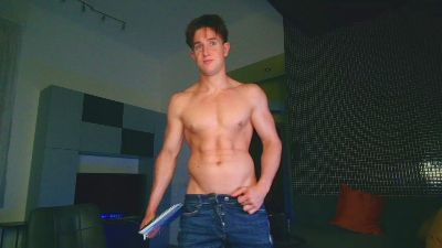 ChristianLevine live cam on Cam4
