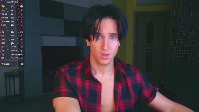 ChristianLevine live cam on Cam4