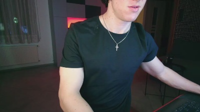 ChristianLevine live cam on Cam4