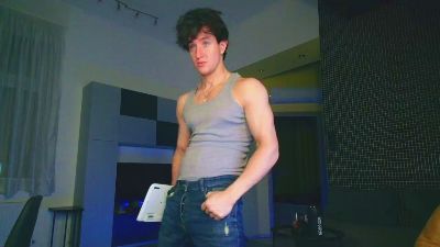 ChristianLevine live cam on Cam4