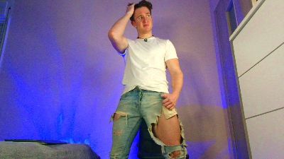 ChristianLevine live cam on Cam4