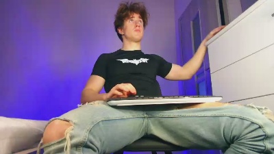 ChristianLevine live cam on Cam4