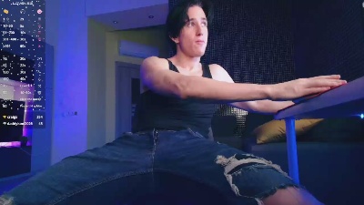 ChristianLevine live cam on Cam4
