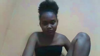 Christiane05 live cam on Cam4