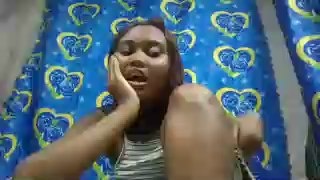 Christiane05 live cam on Cam4