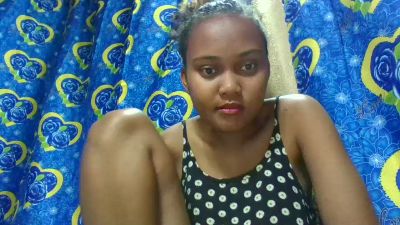 Christiane05 live cam on Cam4
