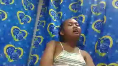 Christiane05 live cam on Cam4