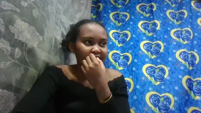Christiane05 live cam on Cam4