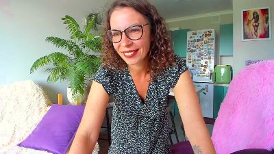 Christinaviva live cam on Cam4