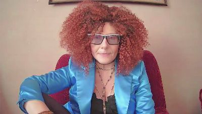 ChristineBeauty live cam on Cam4