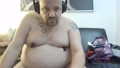 ChubBearHH live cam on Cam4