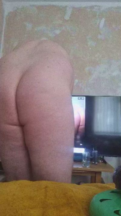Chubbybiguy90 live cam on Cam4