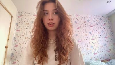 ChunHile live cam on Cam4