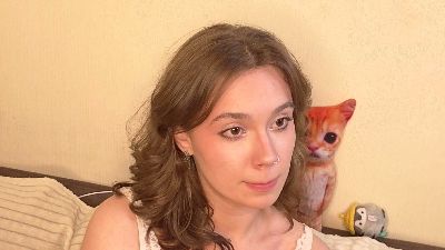 CicelySmeja live cam on Cam4