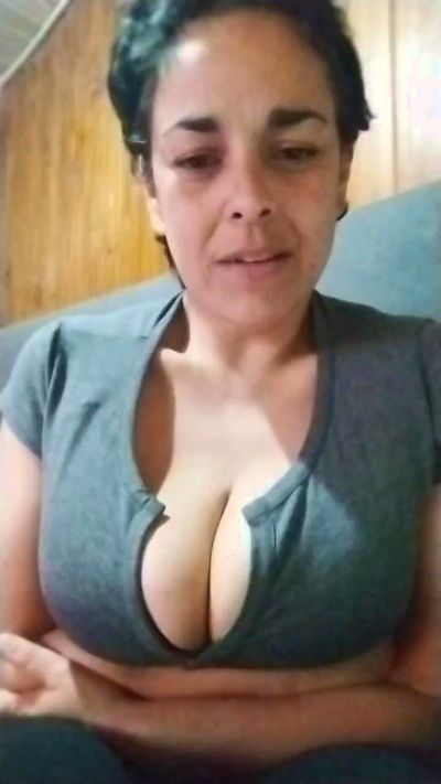 CieloDorada live cam on Cam4