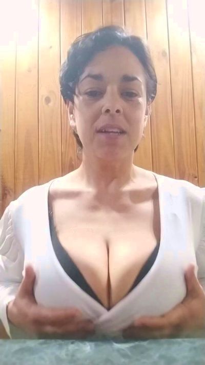 CieloDorada live cam on Cam4