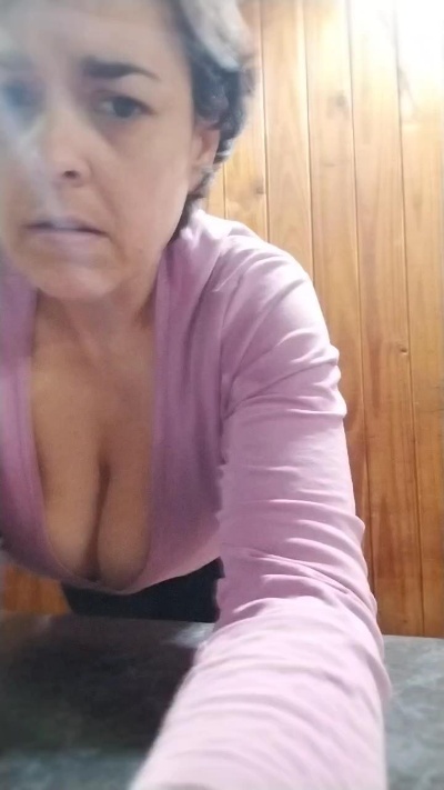 CieloDorada live cam on Cam4