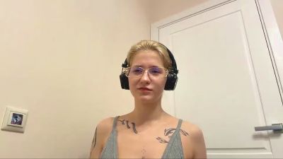 CieraHoek live cam on Cam4