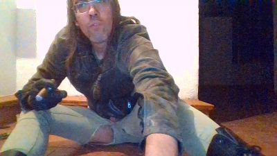 CigarSmokerPig live cam on Cam4