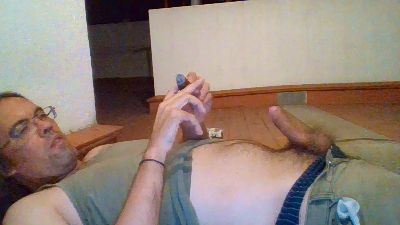 CigarSmokerPig live cam on Cam4