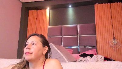 Cinthya_roberts live cam on Cam4