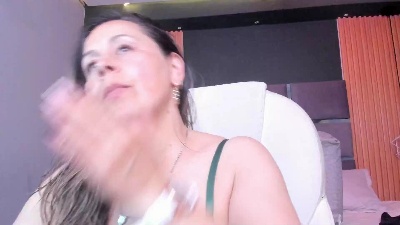 Cinthya_roberts live cam on Cam4