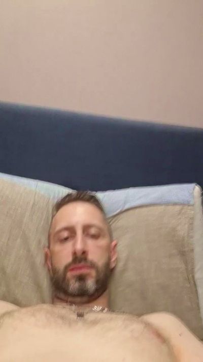 Ciobol live cam on Cam4