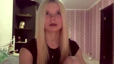 CiraFernsler live cam on Cam4